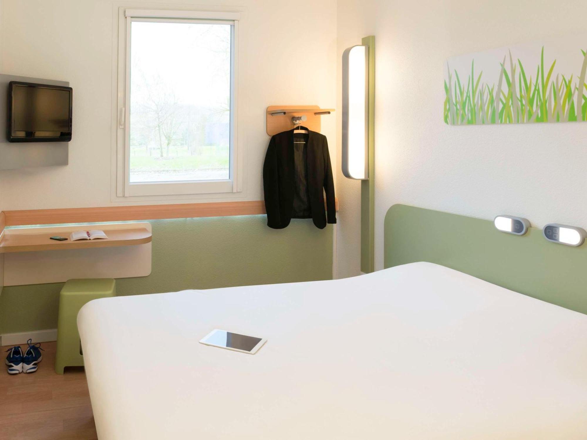 Ibis Budget Lons le Saunier - A39 HOTEL CLIMATISE Exterior foto
