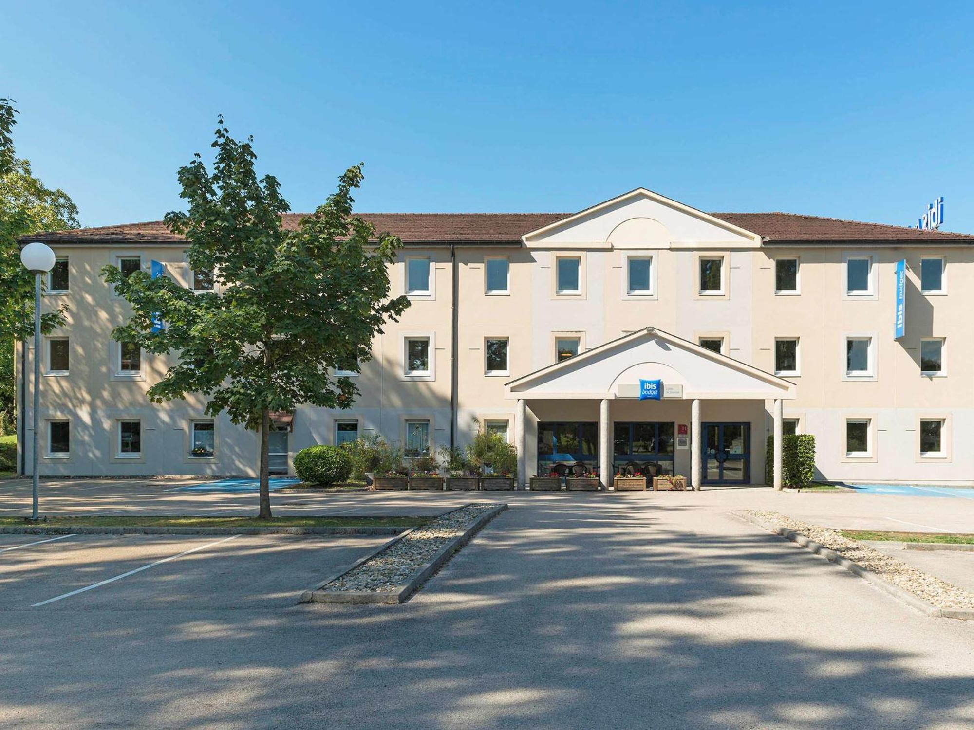 Ibis Budget Lons le Saunier - A39 HOTEL CLIMATISE Exterior foto