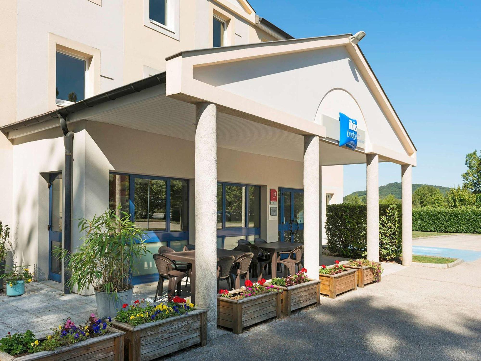 Ibis Budget Lons le Saunier - A39 HOTEL CLIMATISE Exterior foto
