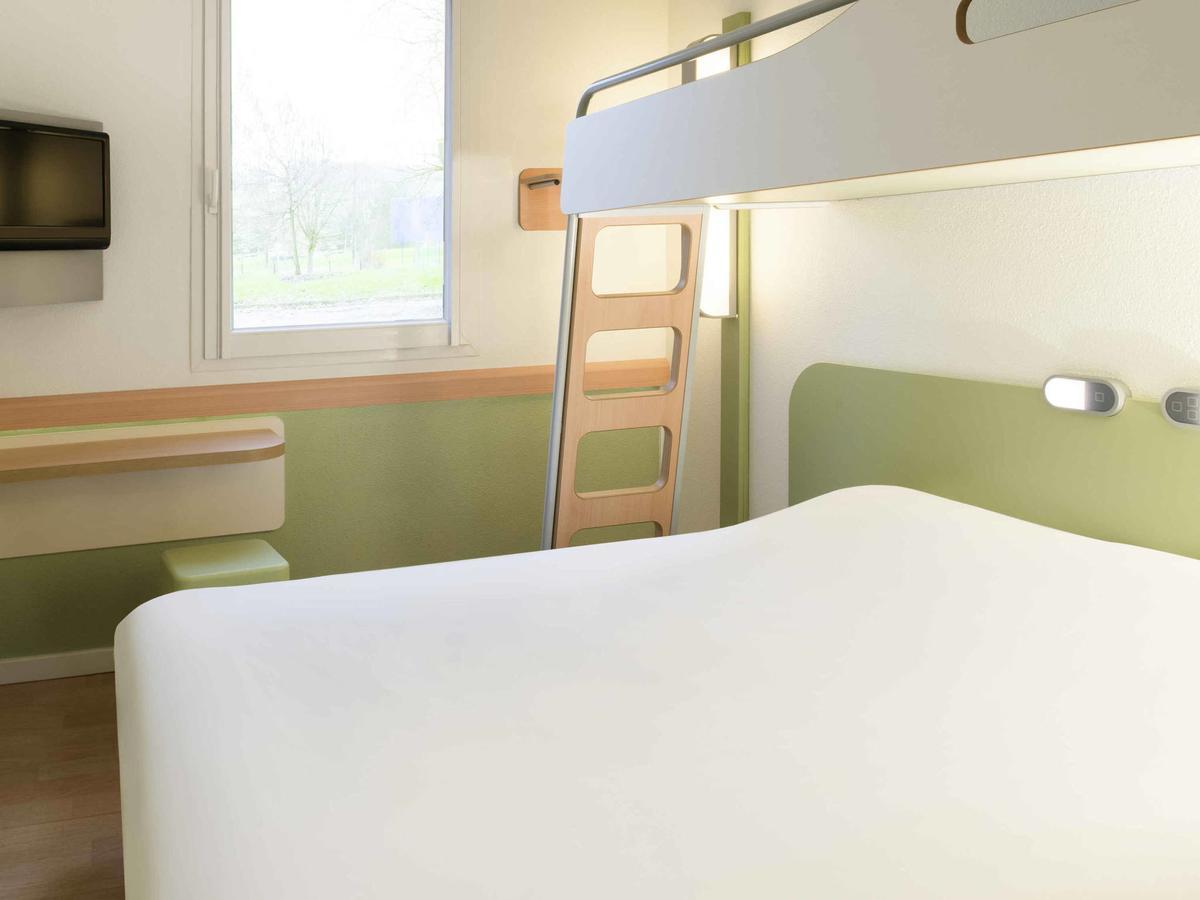 Ibis Budget Lons le Saunier - A39 HOTEL CLIMATISE Exterior foto