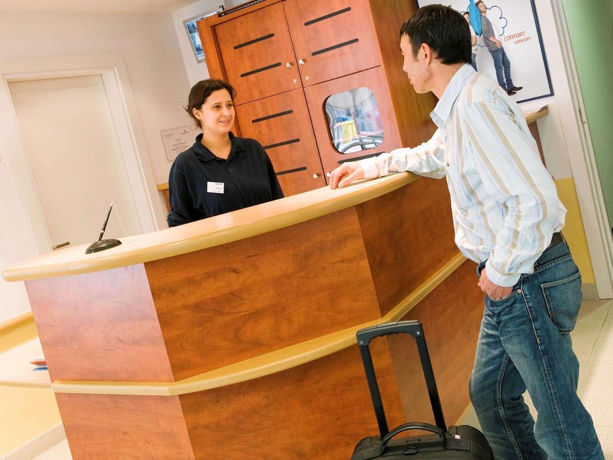 Ibis Budget Lons le Saunier - A39 HOTEL CLIMATISE Exterior foto